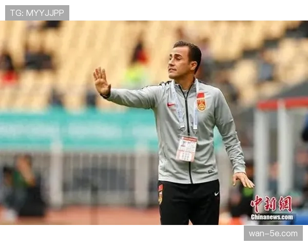 卡纳瓦罗执教乌兹别克斯坦 世界杯首秀战术受关注